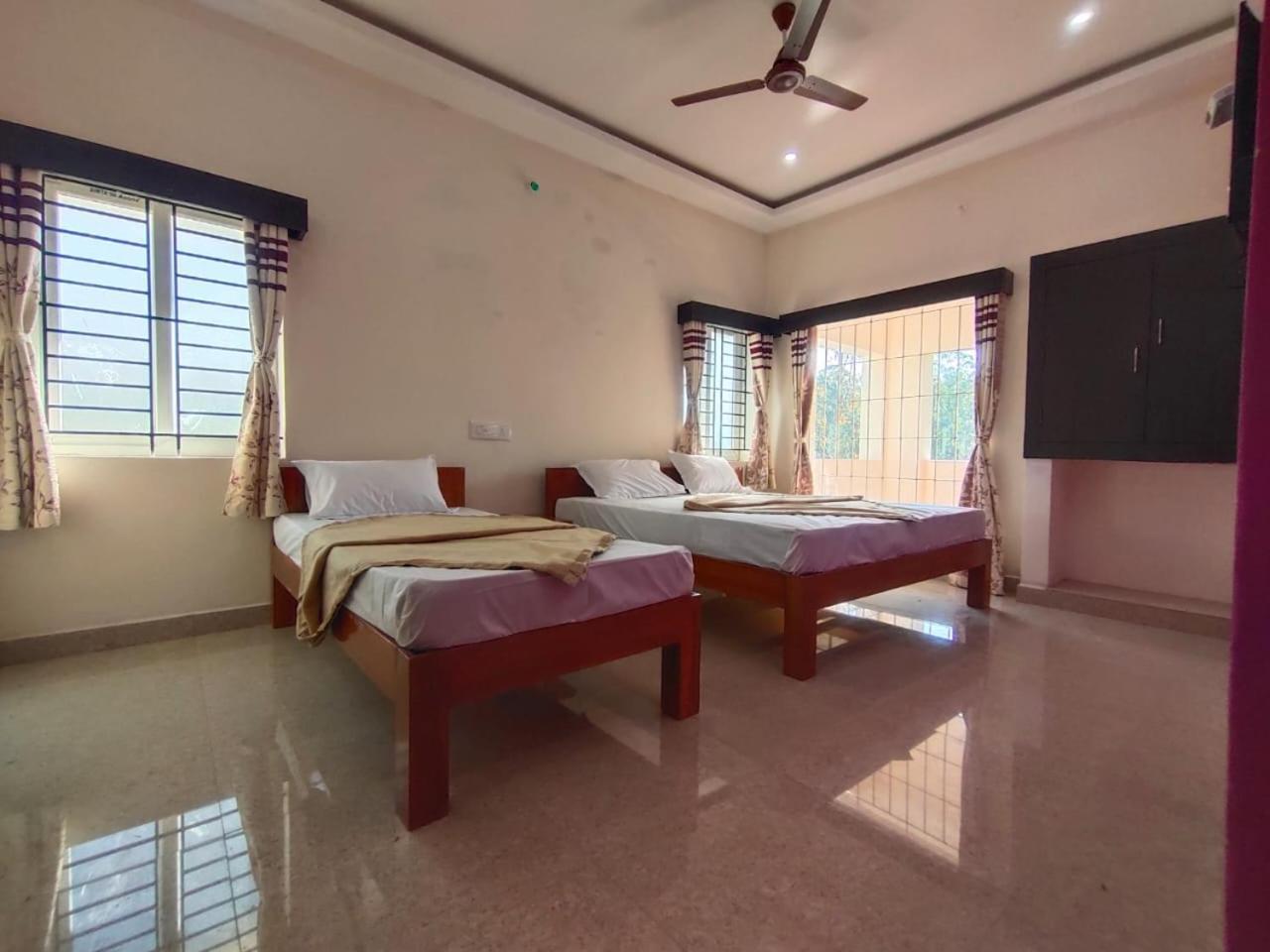 Bh Sunrise Villa Yercaud Eksteriør bilde
